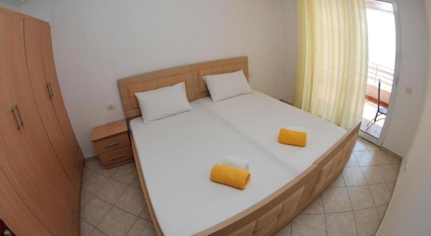Sea View Apartments Saranda Buitenkant foto